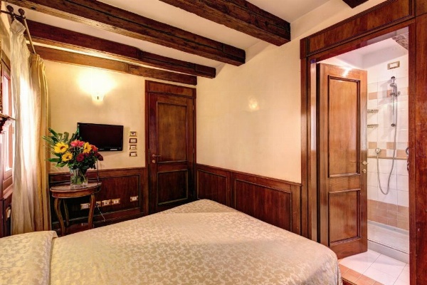 Palazzo La Scala image 15