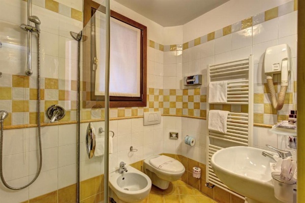 Palazzo La Scala image 20